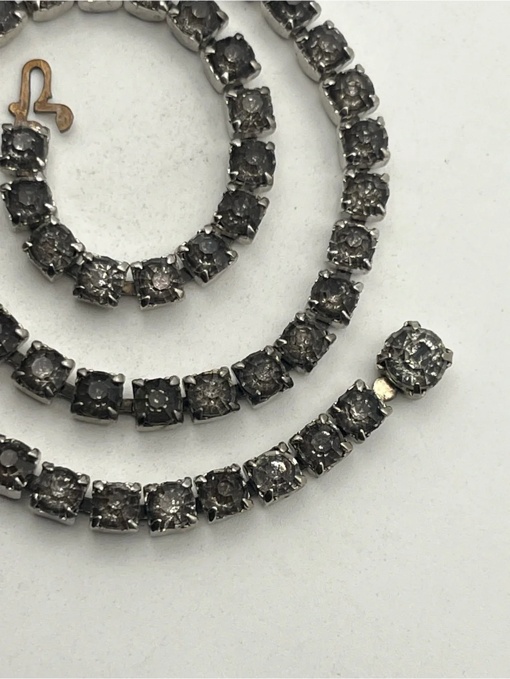 Grey rhinestones silver tone tennis necklace vintage sparkly